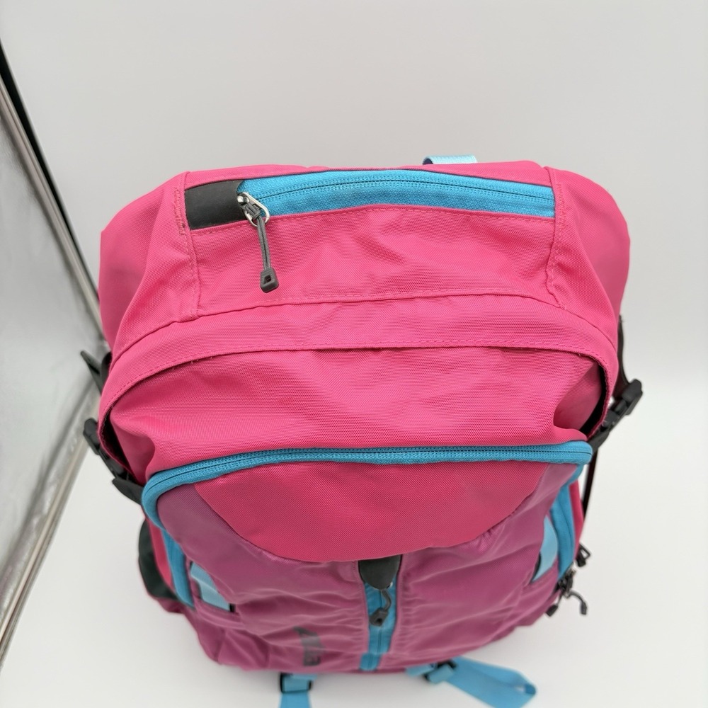 Patagonia Refugio 28L Backpack Purple/Pink Daypack Hiking - Picture 4 of 12